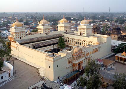 Raja Mandir